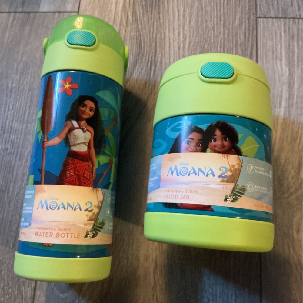 💰Make an offer, bundle and save💰  NWT Thermos Moana 2 Water + Food Set